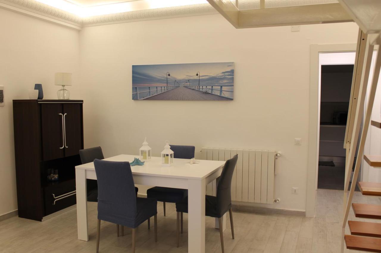 Casa Vacanza Peppino! ปาแลร์โม ภายนอก รูปภาพ