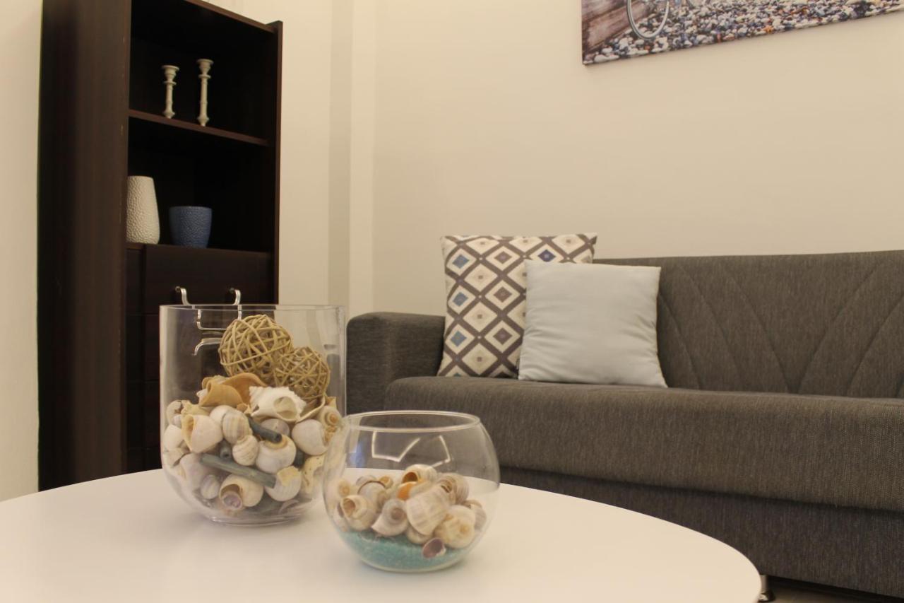 Casa Vacanza Peppino! ปาแลร์โม ภายนอก รูปภาพ