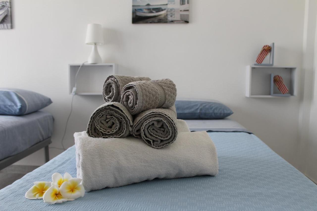 Casa Vacanza Peppino! ปาแลร์โม ภายนอก รูปภาพ