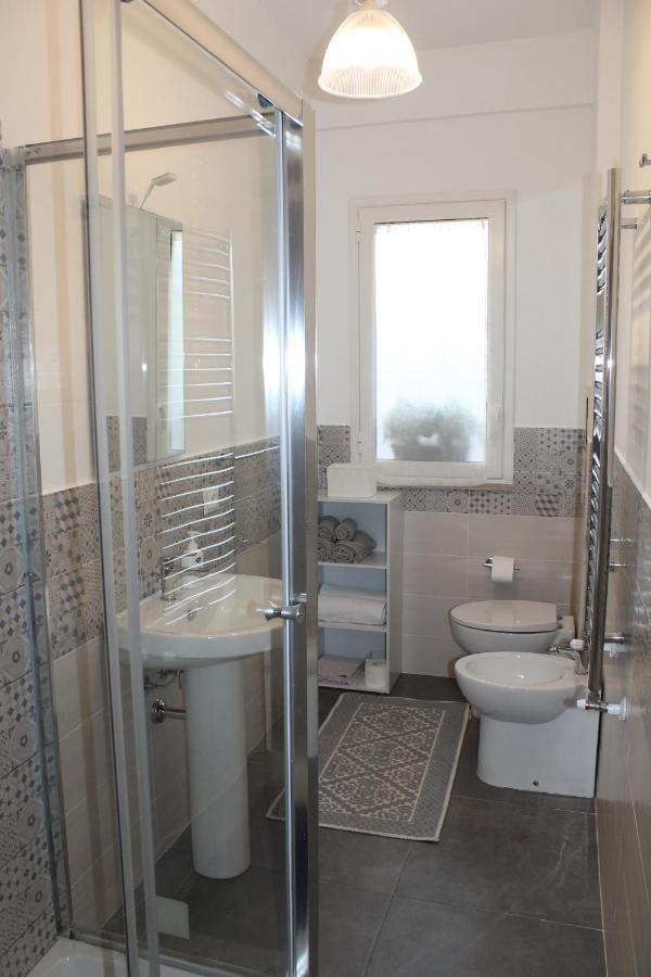 Casa Vacanza Peppino! ปาแลร์โม ภายนอก รูปภาพ